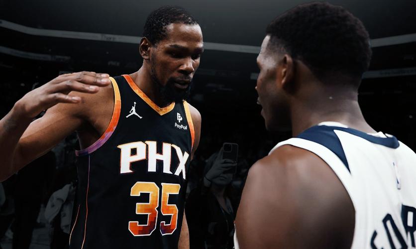 名记:今年季后赛华子绝对会比KD强 KD离开勇士才赢了一个系列赛