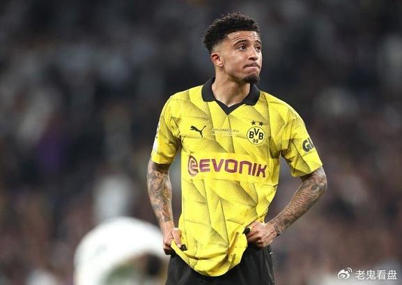 法尔克:多特蒙德认为免签桑乔是个机会,正评估他的情况