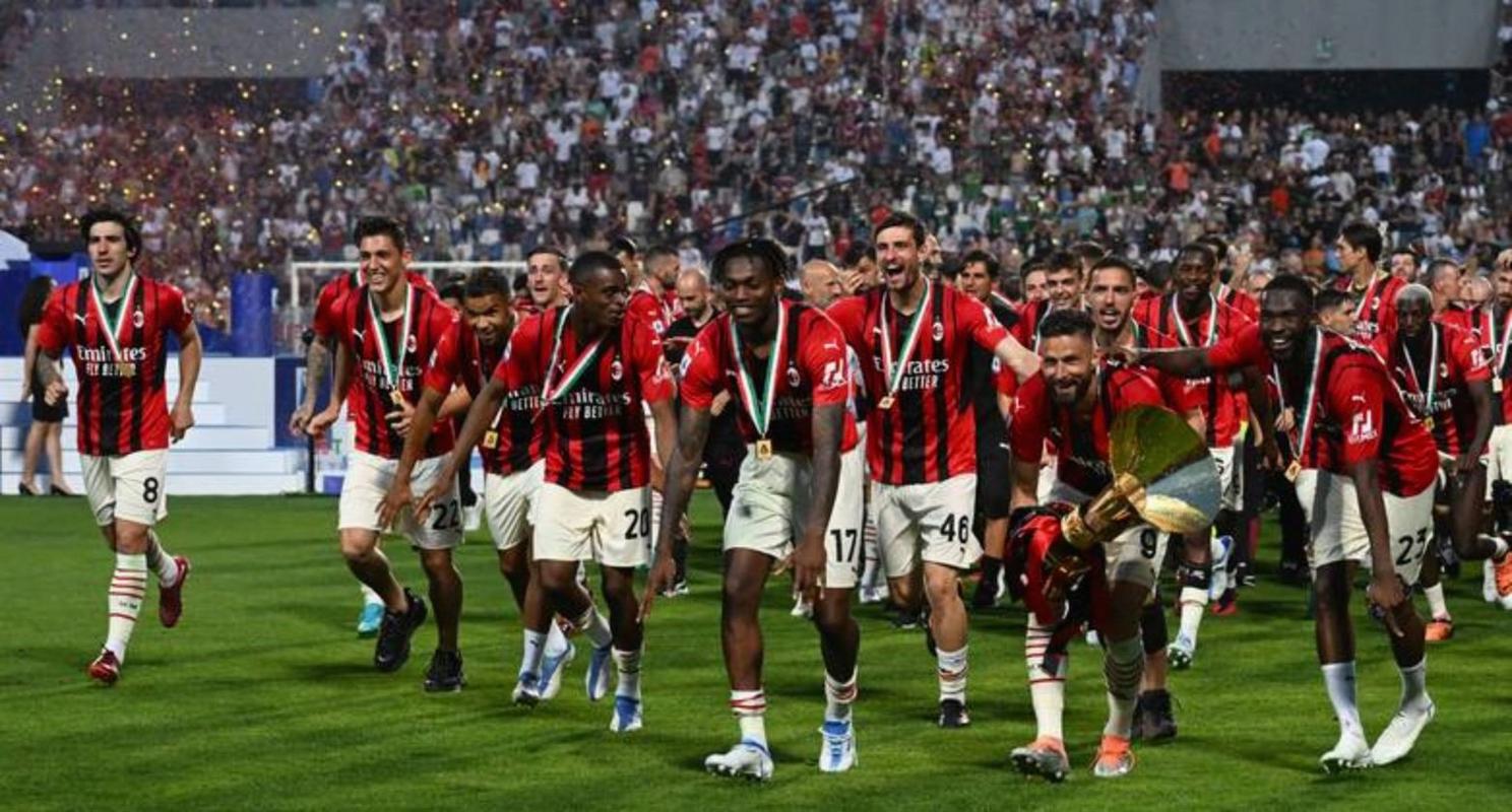 记者谈米兰训练情况：莱奥、加比亚等人和青年队进行了1场友谊赛