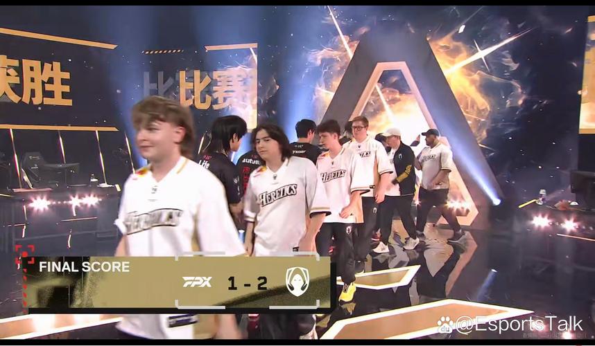 斯洛特:我坚信不到一周后的次回合比赛,我们能拿出不一样的表现