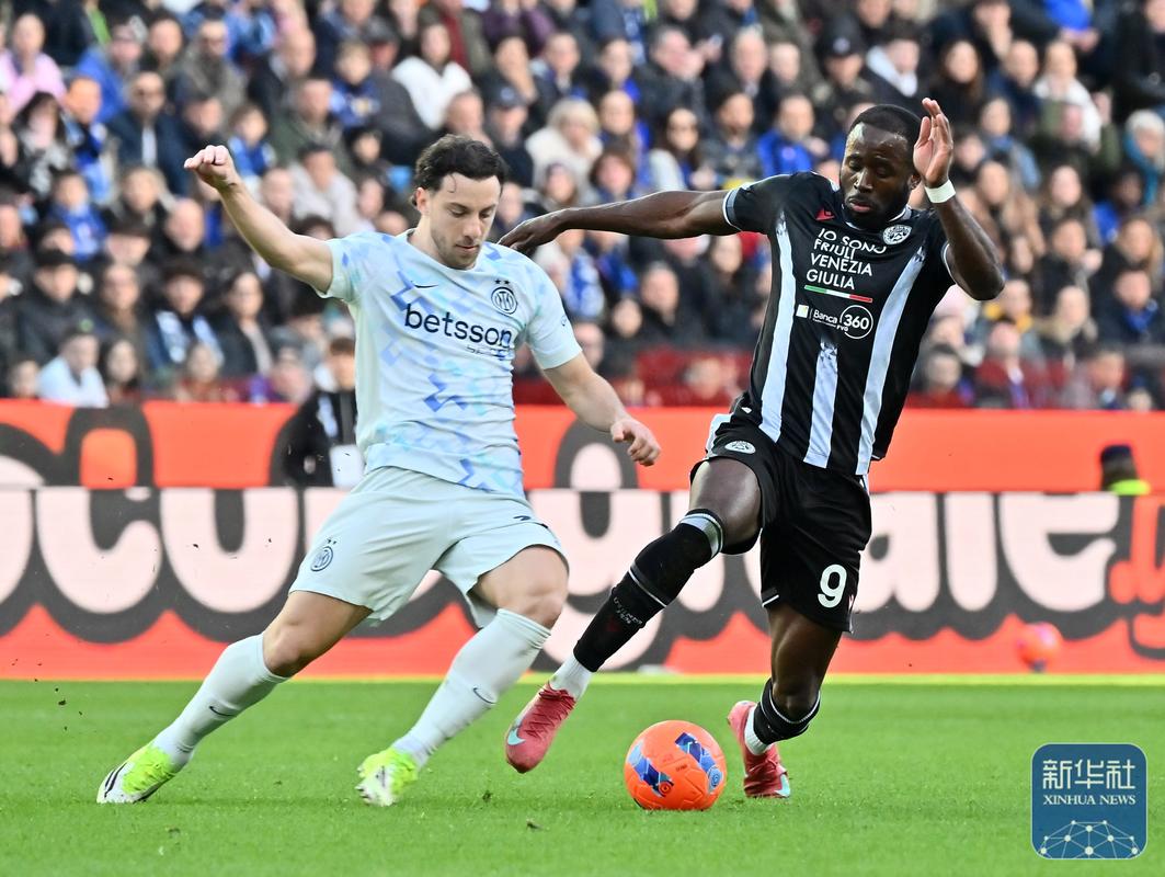 米兰本赛季意甲罚款14.65万欧排第一，超过后10名俱乐部罚款总额