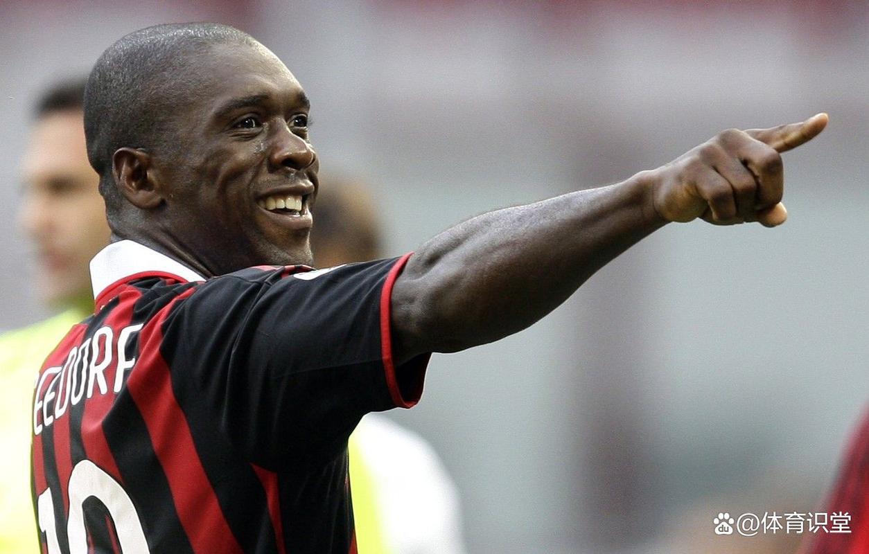 传承！西多夫儿子丹泽尔·西多夫在米兰未来队上演首秀