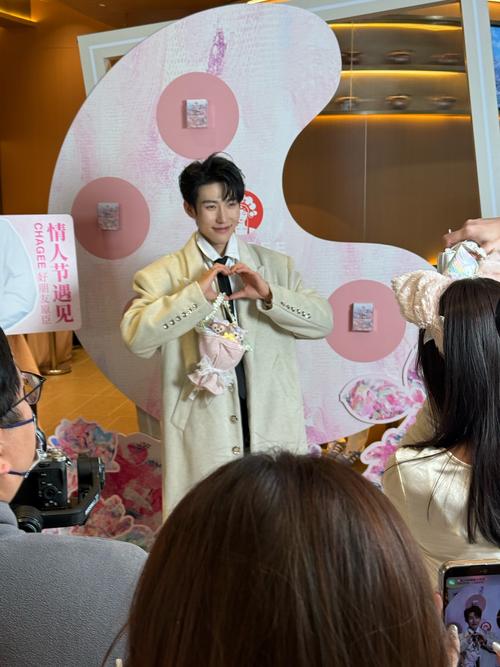 一日店长就位!每一次互动,都是双向奔赴