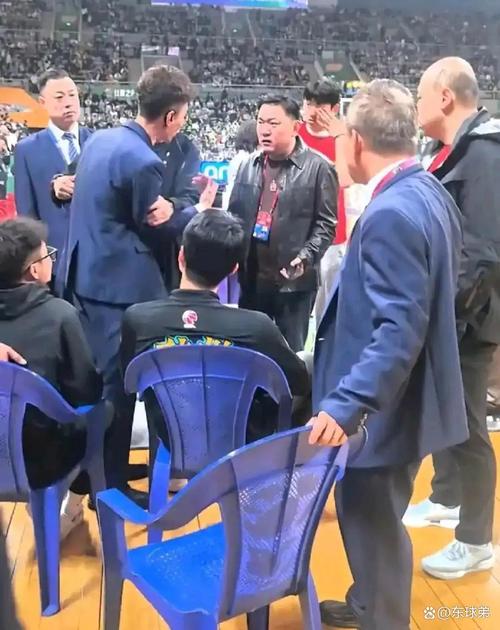 贝兹利被裁！“宁波男篮当场裁掉外援”相关词条冲上微博热搜第一