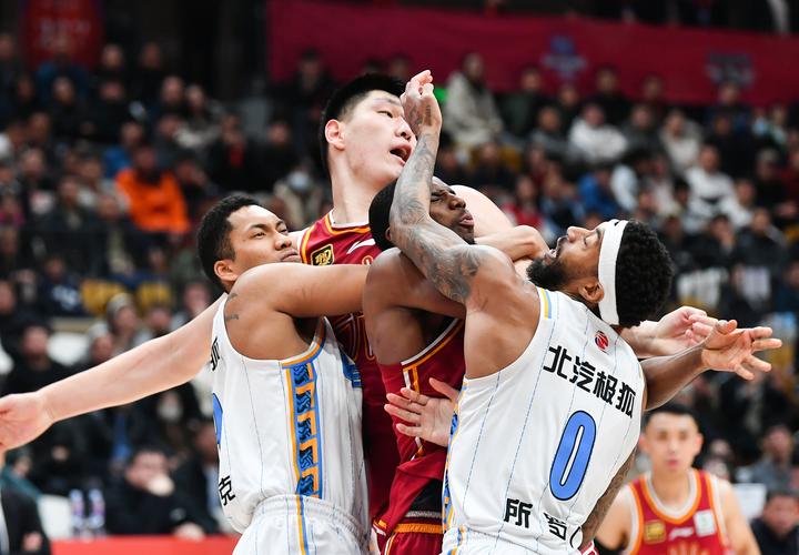 上海男篮17连胜已经是队史第二长连胜 队史纪录23连胜