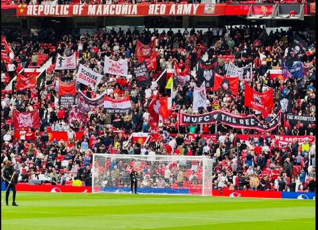 二刷!曼晚:曼联对爱尔兰集训地的设施很满意,今夏可能再来驻扎