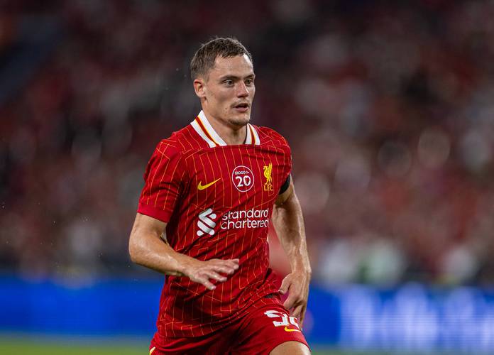 金童！杜埃直面利物浦4人防守破门，赛季11球7助20岁身价9000万