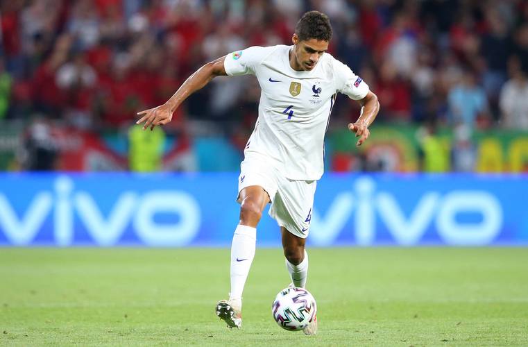 利扎拉祖:巴黎掌控比赛本应打进4球或5球,所以我还是有一点生气