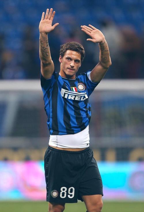 米体：米兰考虑给31岁格雷茨卡一份年薪至少500万欧的3年合同