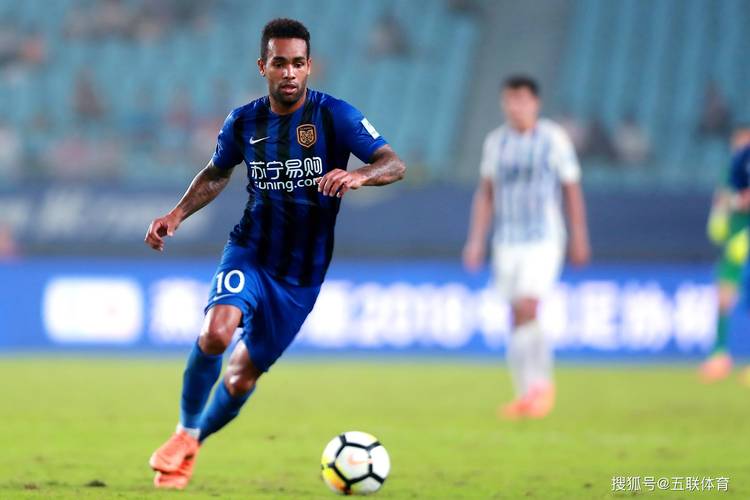 此前伤缺两轮!记者:德比赛前发布会,申花参加的球员是特谢拉