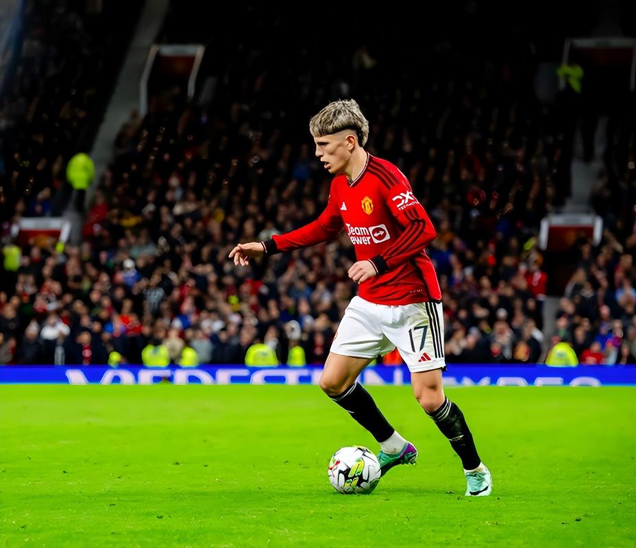 官方:曼联8月1日将在瑞典与马德里竞技进行骁龙杯比赛