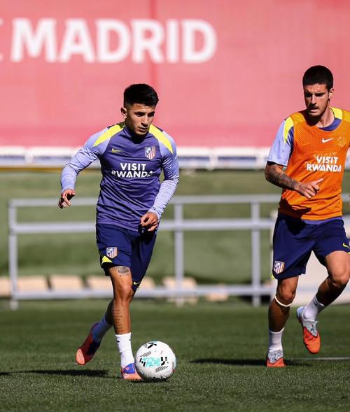 马卡报:对阵马竞出战半场比赛,加维已经准备好迎接赛季冲刺阶段