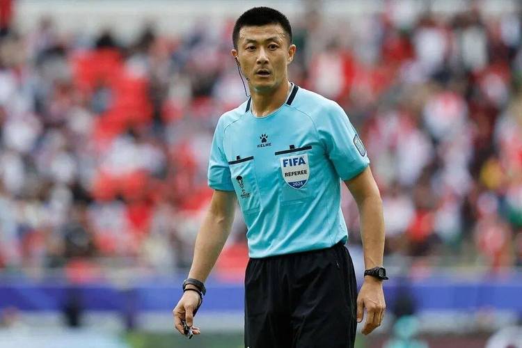 官方：马宁、傅明、周飞入选世界杯裁判名单，马宁身份为主裁