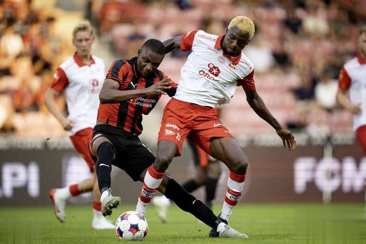 欧协联1/4决赛首回合:水晶宫3-0佛罗伦萨,美因茨2-0斯特拉斯堡