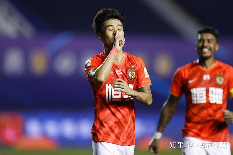 东体:蒋光太想赶上德比难度不小,克劳德、安佩姆要看赛前评估