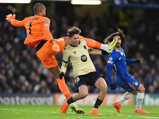 世体：巴萨中场捉襟见肘，所有球员都不在100%的状态