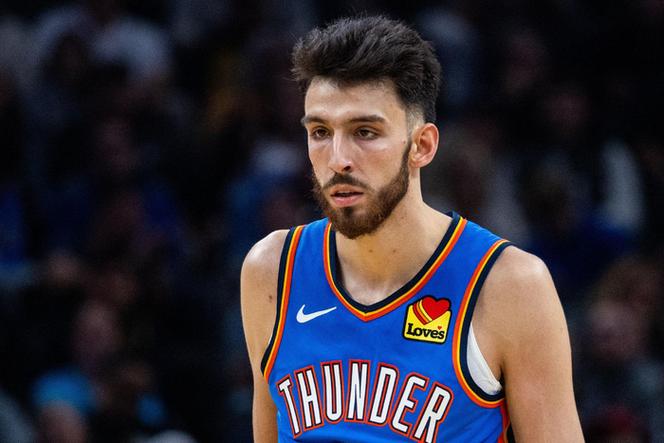 第二啥感觉?高中+大学+NBA共8个赛季!切特所在球队均为头号种子