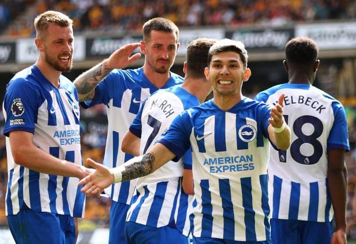 詹俊：迪亚斯离队后表现出色，利物浦引援不成功夏窗必须补强边锋