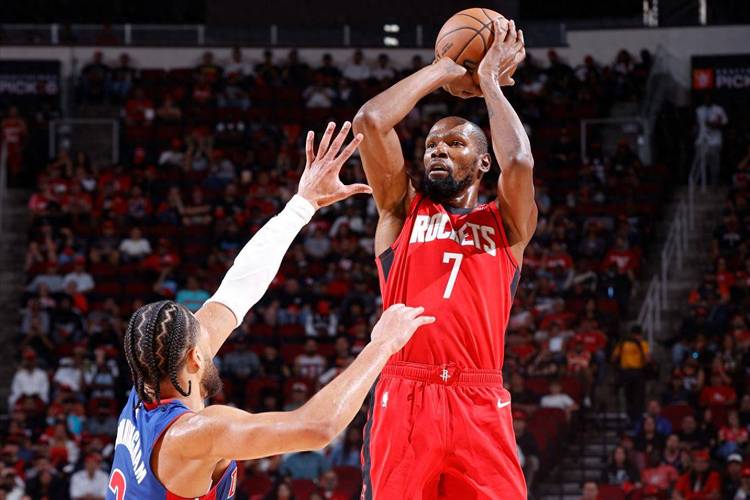 【完整版】杜兰特赛后:前场板仍是关键 进攻端要化繁为简