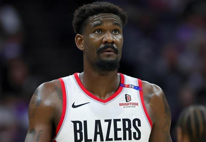 拒绝索要球权！艾顿坦然接受湖人新角色 表态愿做蓝领助球队赢球