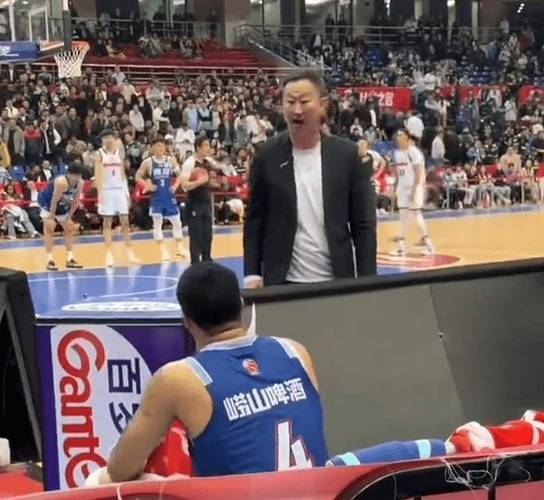 刘维伟:韦瑟斯庞就是小孩子脾气 我们赛后把双方的想法沟通清楚