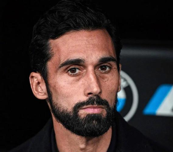 塞尔电台：阿韦洛亚与阿森西奥关系紧张，英超球队对后者有意