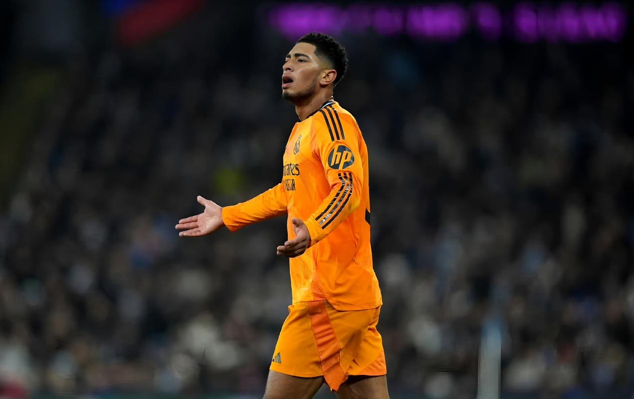 再战一年!曼城官方:续约33岁门将贝蒂内利至2027年