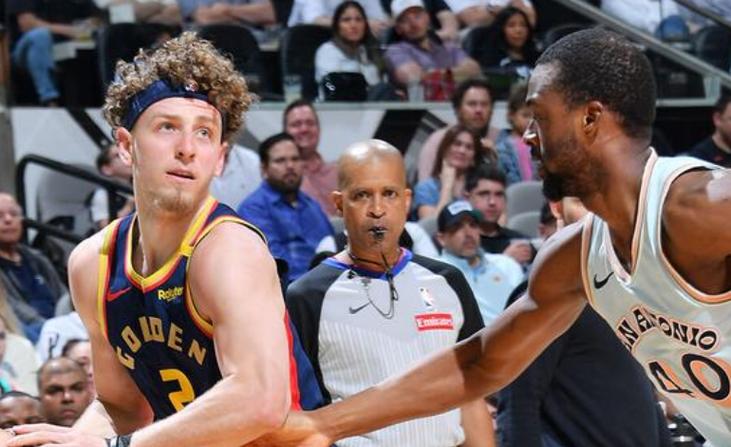 麦考尔:防守是场上五个人一起做的事 做起来可控&增加化学反应