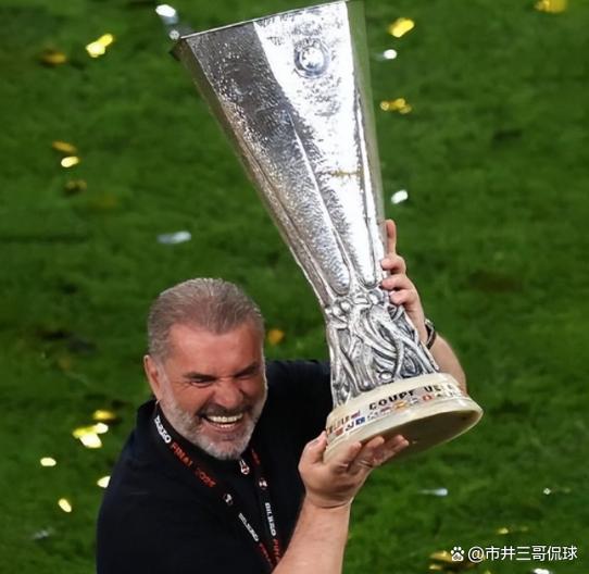 R.I.P.葡媒:84岁诺丁汉森林球迷在欧联杯比赛后去世