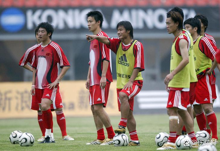 毛伟杰：接纳多个位置对我帮助非常大，会全力以赴对待每一个球