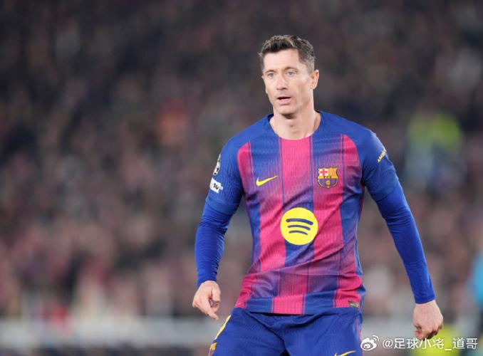 每体:巴萨当初引进罗克是个错误,球员如今在帕尔梅拉斯获得重生