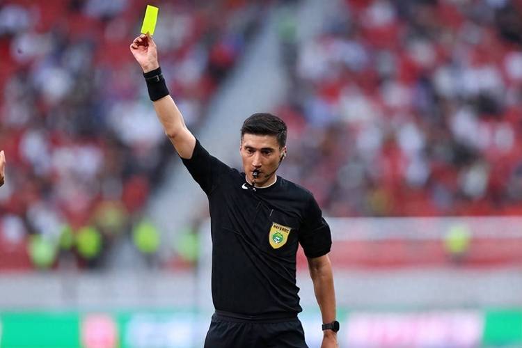 世体:西足协裁判技术委员会将审查姆巴佩倒地未判点事件