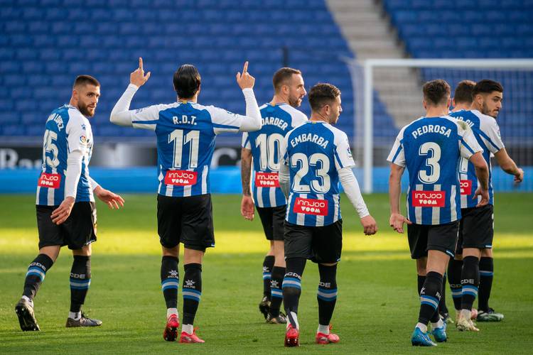 每体：对阵西班牙人的比赛，加维预计时隔一年重返首发