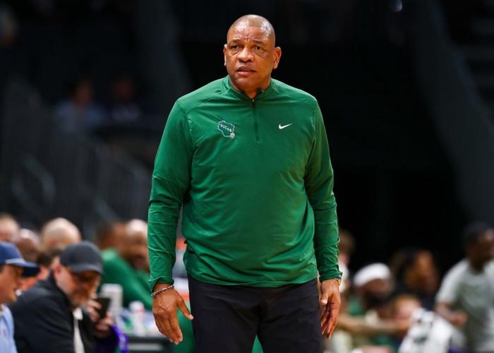 里弗斯：字母想兄弟同台但他没完全康复 我夹在中间进退两难