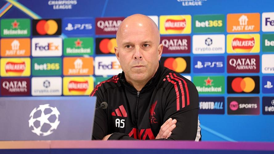 斯洛特：琼斯腹股沟不适希望情况不要太糟 阿利松还无法出战巴黎