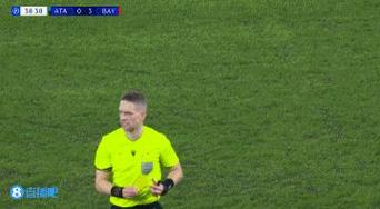 传射建功!穆西亚拉社媒:今天在客场取得大胜,我们会继续前进