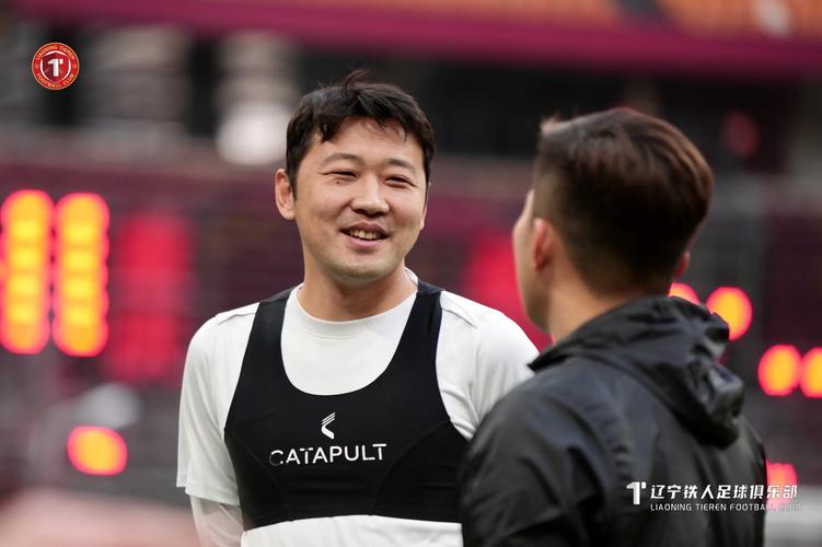 李浩然远射绝平 辽宁铁人楠波湾客场1-1战平青岛西海岸