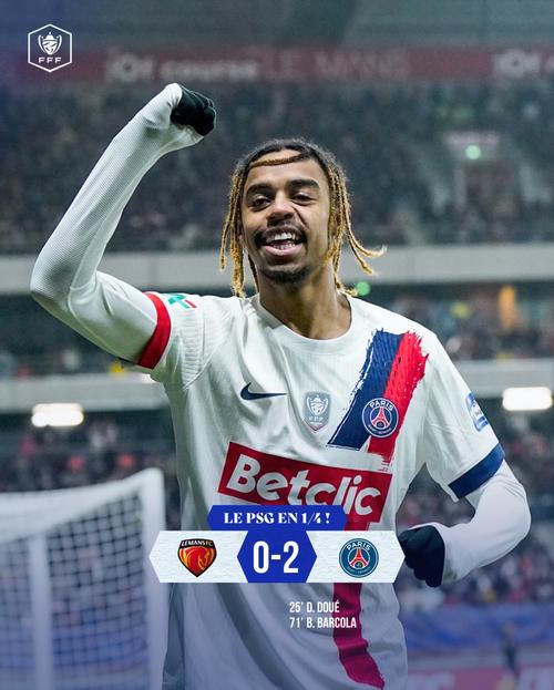 斯洛特盛赞恩古莫哈:拥有一种足坛罕见的品质,他能统治1对1局面