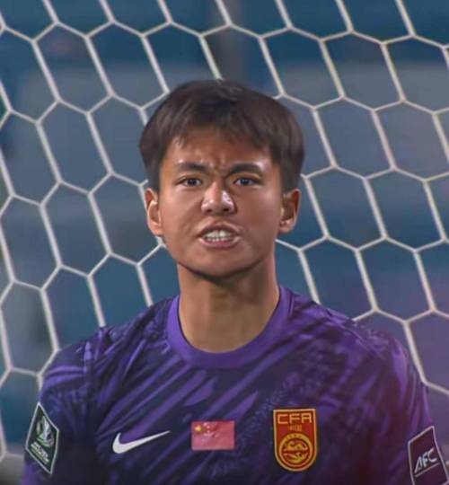 足球报：李昊伤愈复出贡献5次扑救保1分，入选国足只是时间问题