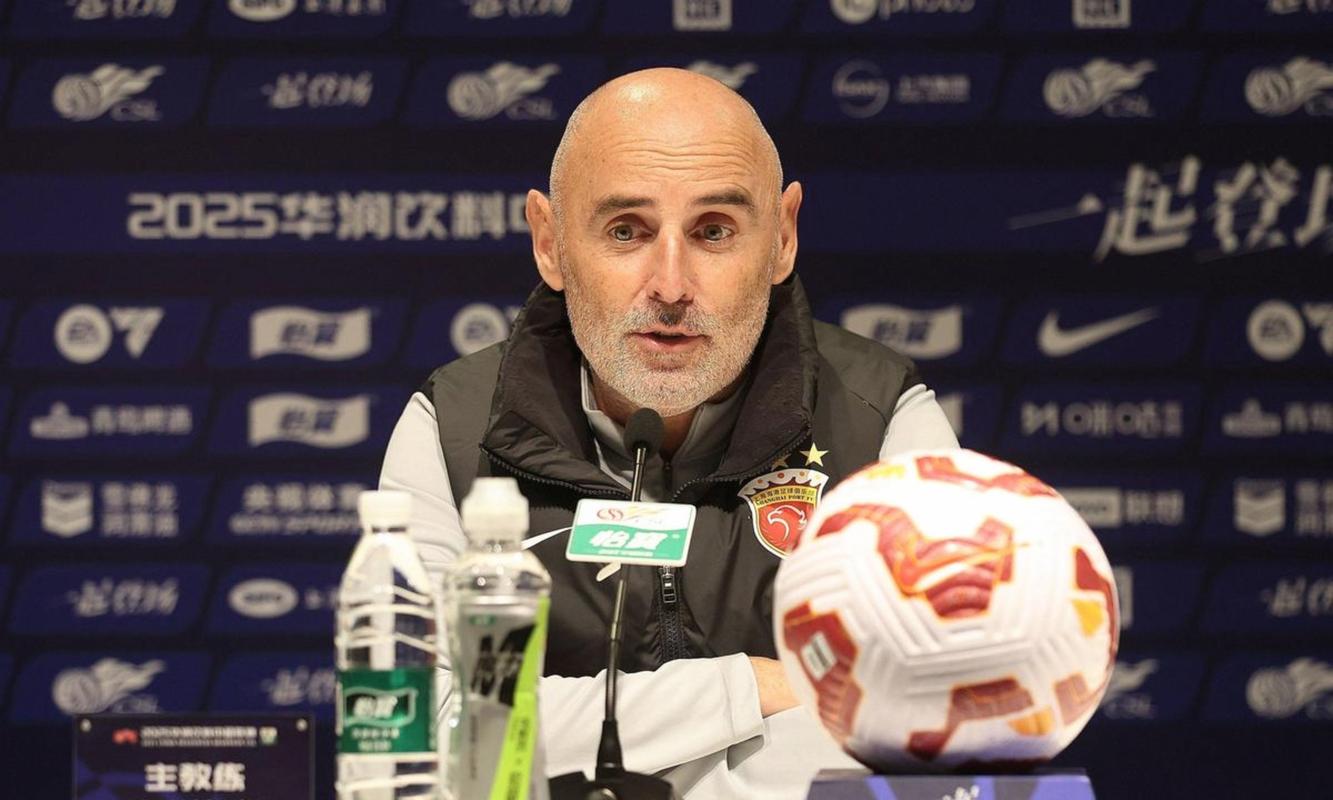 穆斯卡特赛后谈变阵:牺牲了进攻,但是现有阵容最可能取胜的阵型