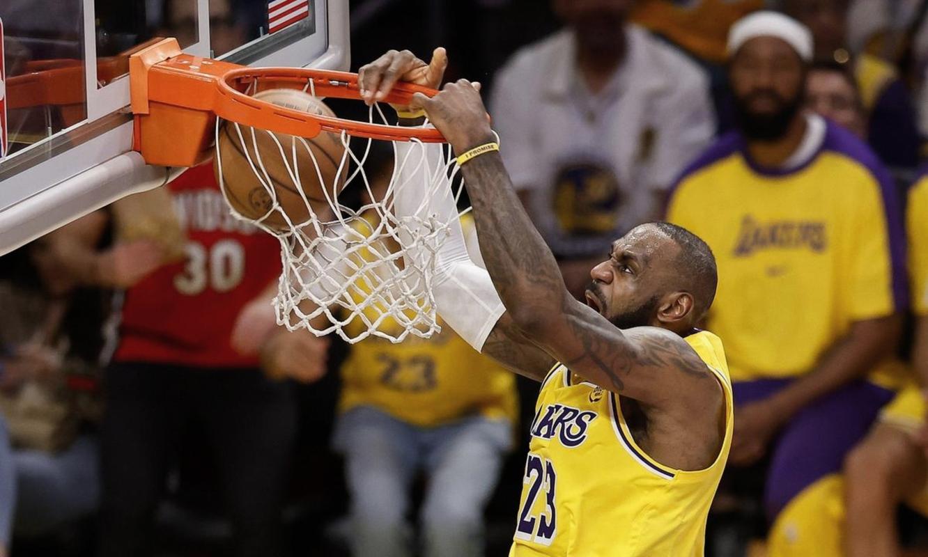 加内特：詹姆斯该火力全开去拿50分 季后赛即使输也要站着死