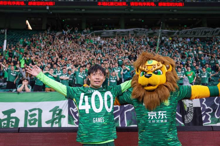 张稀哲351场成国安队史出战中超第二多的球员,仅次415场的徐云龙