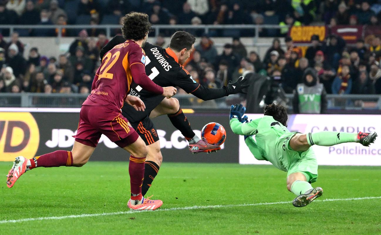 科莫重返意甲后4次在联赛对阵国米全败，上次战胜国米还是1985年