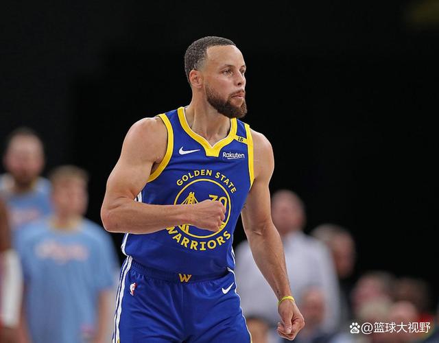 克尼佩尔&三球单赛季270+三分历史第二对 库里和克莱曾两次做到