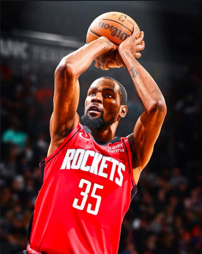 老而弥坚!杜兰特本季高效场均26+5.5+4.8&三项命中率180%