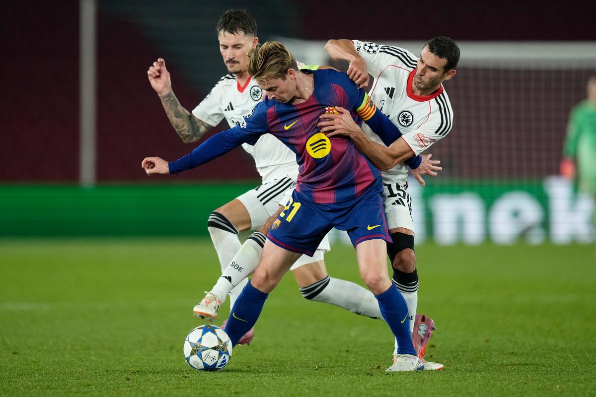 世体：巴萨将迎来赛季第50场比赛，佩德里欧战50场，费兰欧冠50场