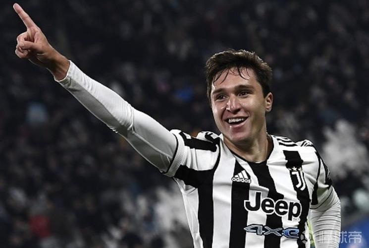 每体：巴萨关注特温特18岁中卫尼斯塔德，但认为要价过高正在观望