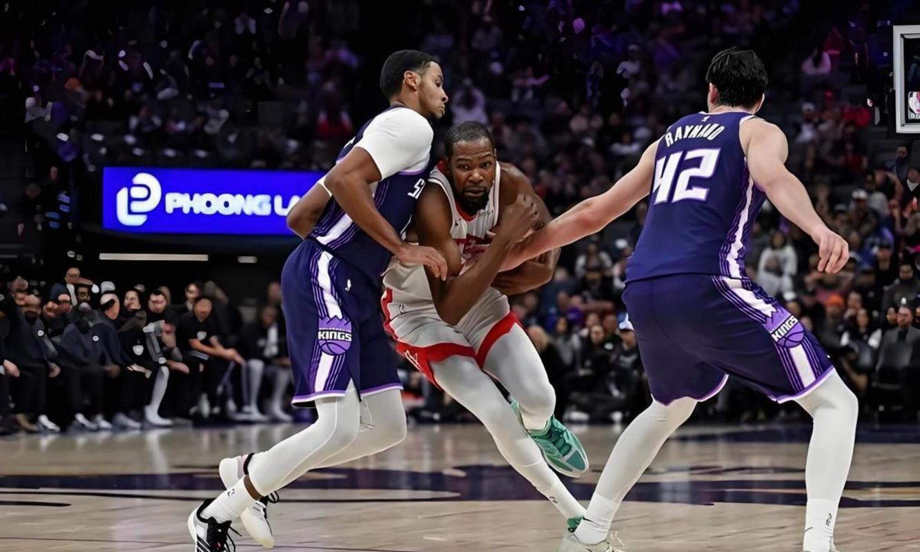 艾顿：之前与火箭的比赛都是强度拉满 对抗和氛围都是季后赛级别