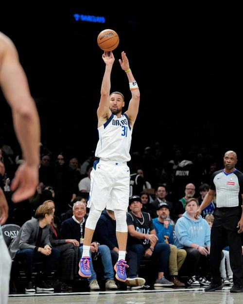 克莱:NBA的高薪 实际是为你到处奔波 伤病困扰和随时可能被交易