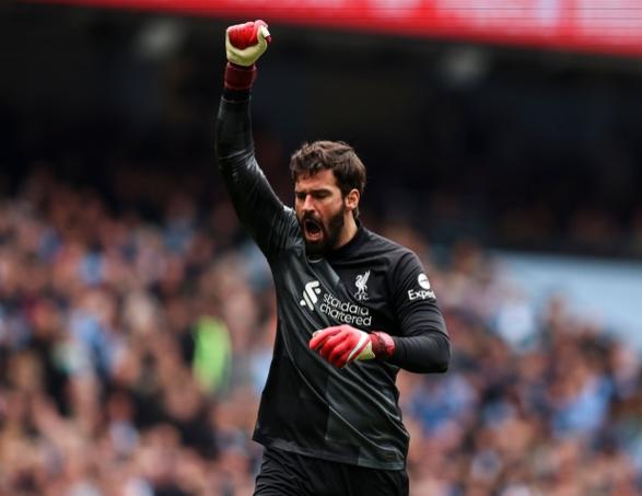 英媒:利物浦考虑续约门将阿利松,尤文仍对其有着浓厚兴趣